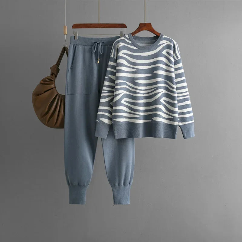 Knitted Loungewear Set | Zebra Print | Cozy & Stylish